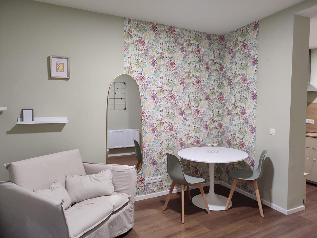 Leeuwerik Studio Apartment Antwerp Exterior photo